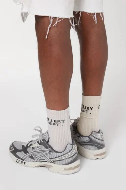 CLEAN CREAM SOCKS