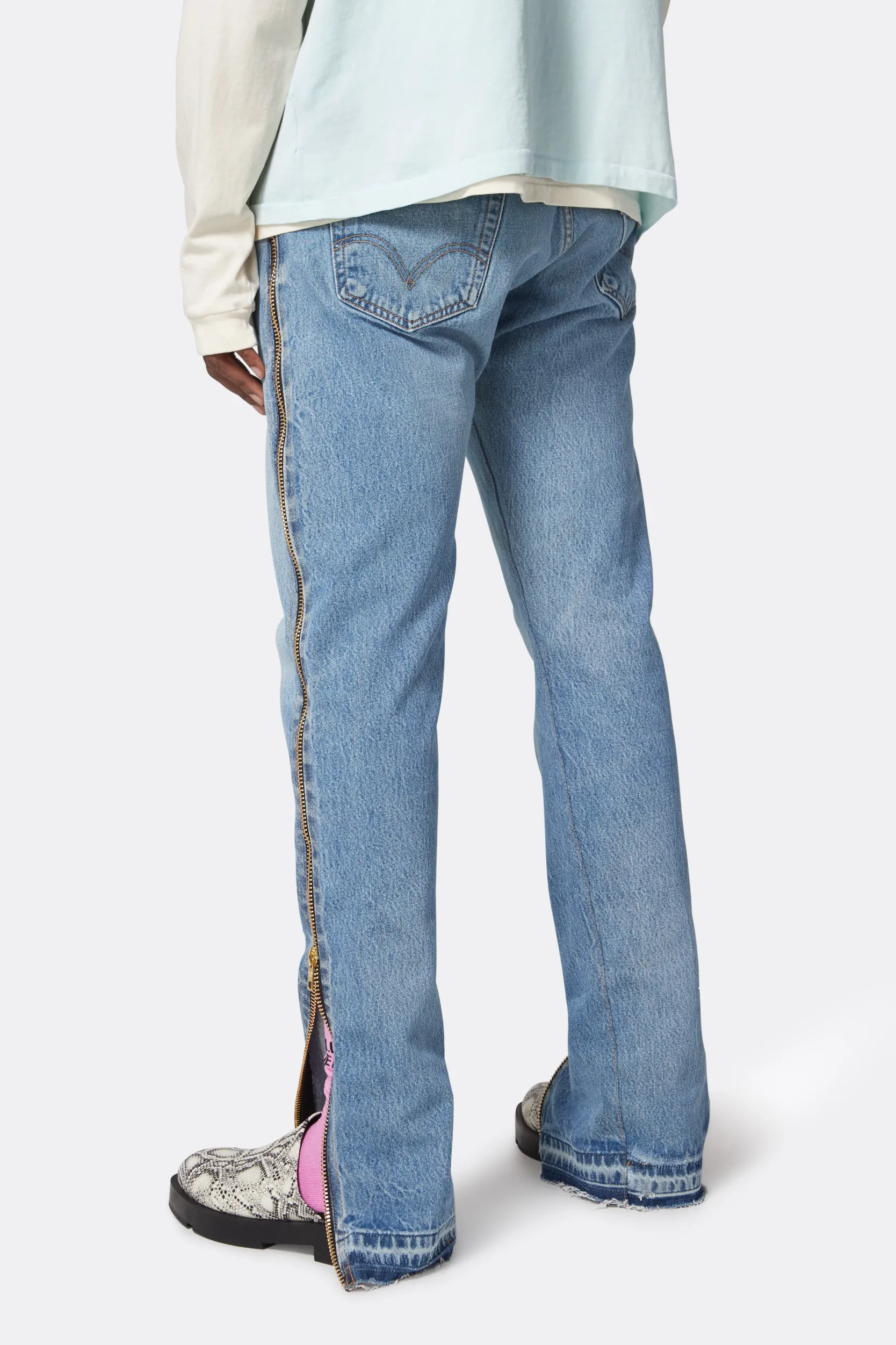 LIGHT WASH READY DENIM