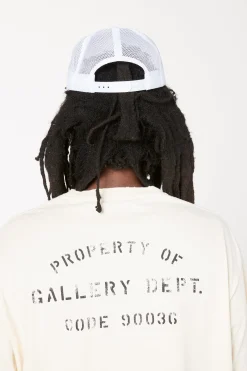 PROPERTY STENCIL TEE