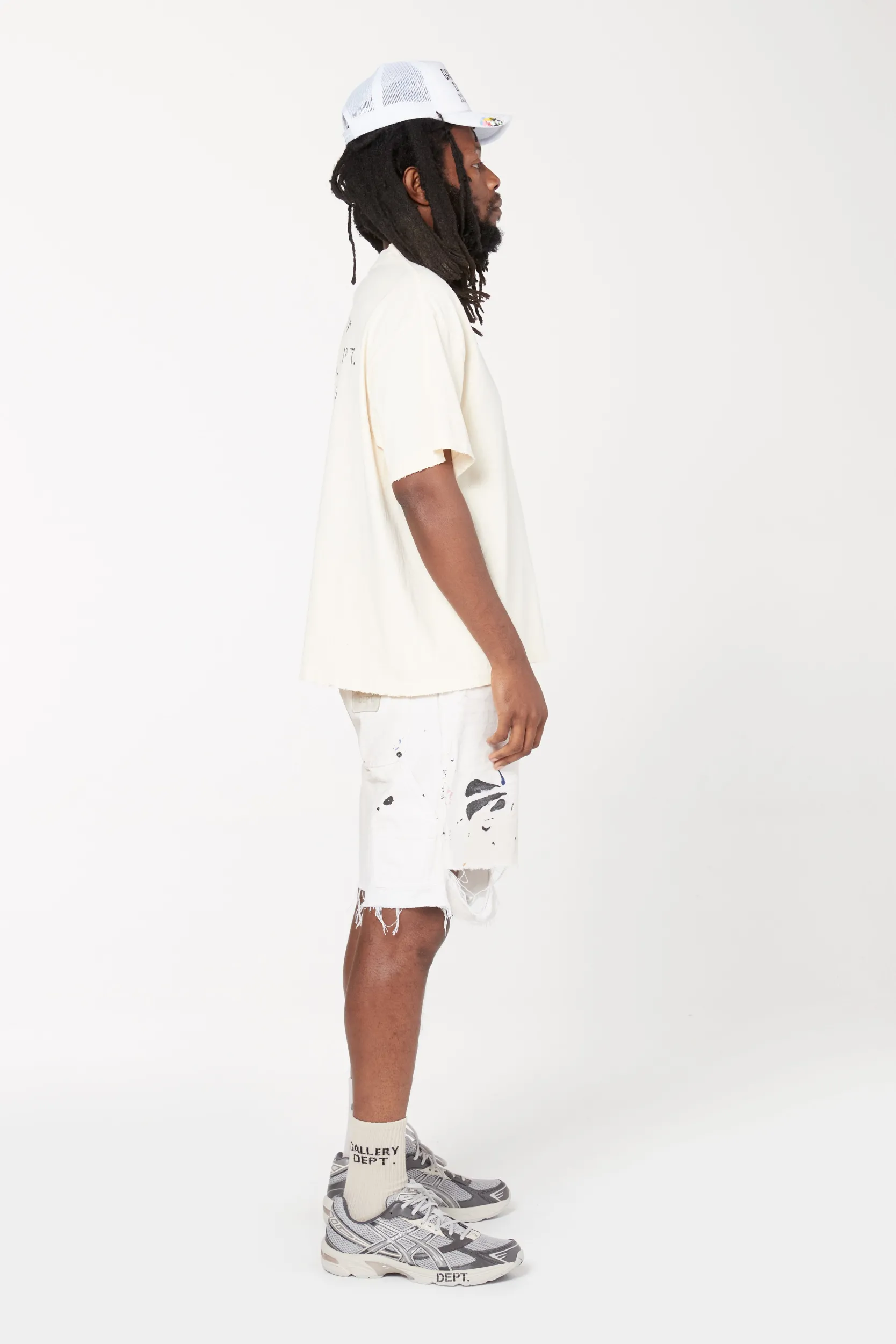 PROPERTY STENCIL TEE