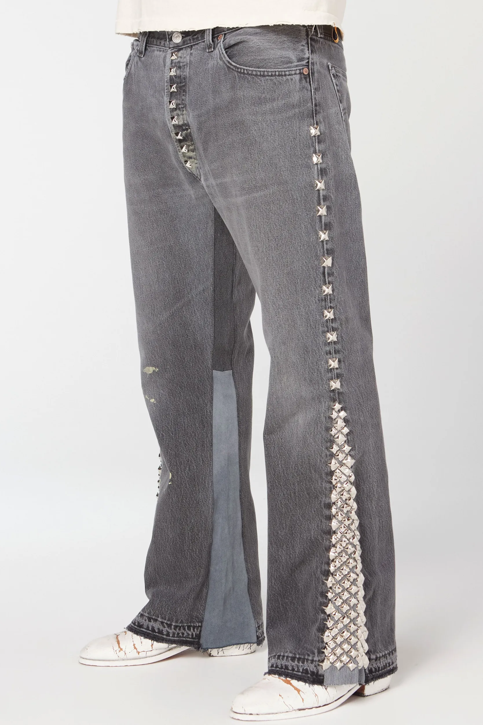 STUDDED LA FLARE